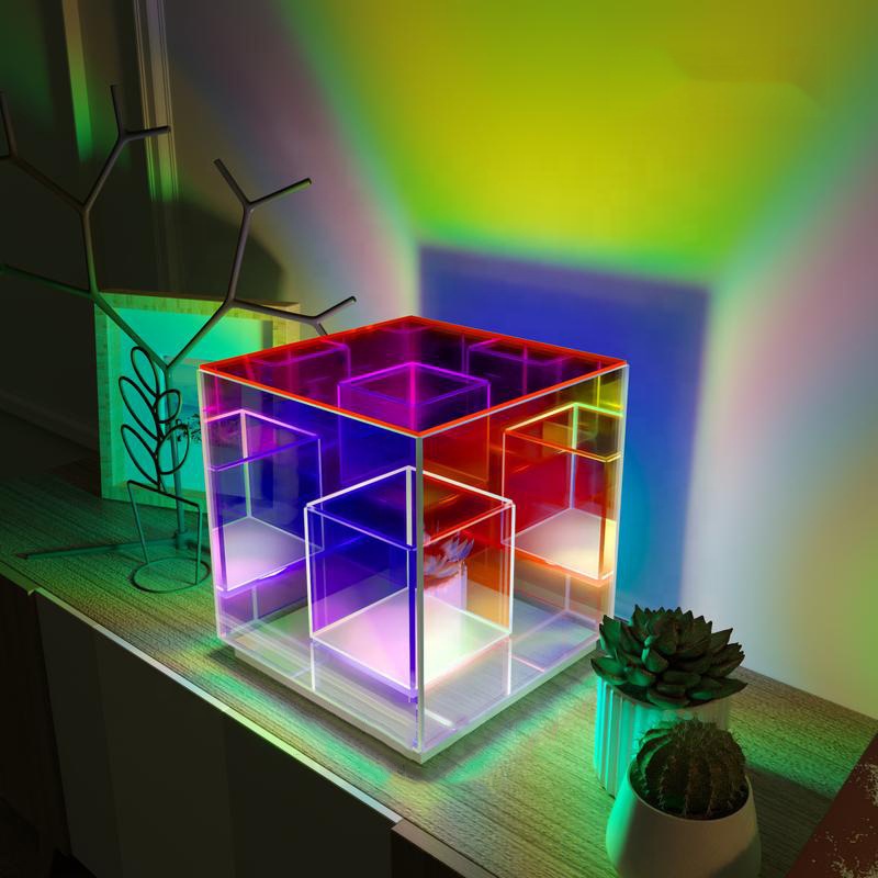 Cubic Infinity Lamp